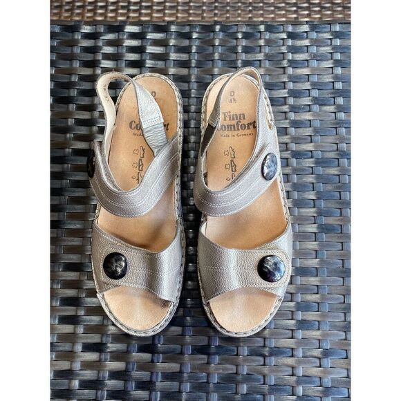 Finn Comfort Sandals - Picture 6 of 7